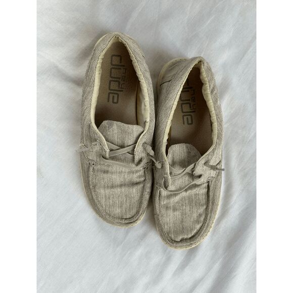 Women's Hey Dudes in Linen Gray, Size 8, Slip-on, Casual, comfortable, - Picture 6 of 7
